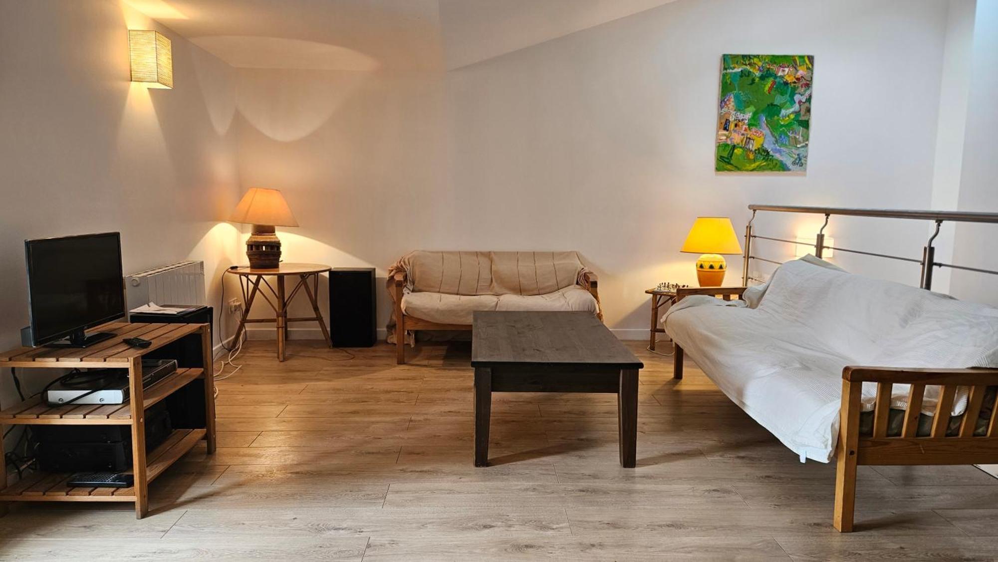 Maison Vigneronne 8P / Jardin / Parking Gigean Luaran gambar