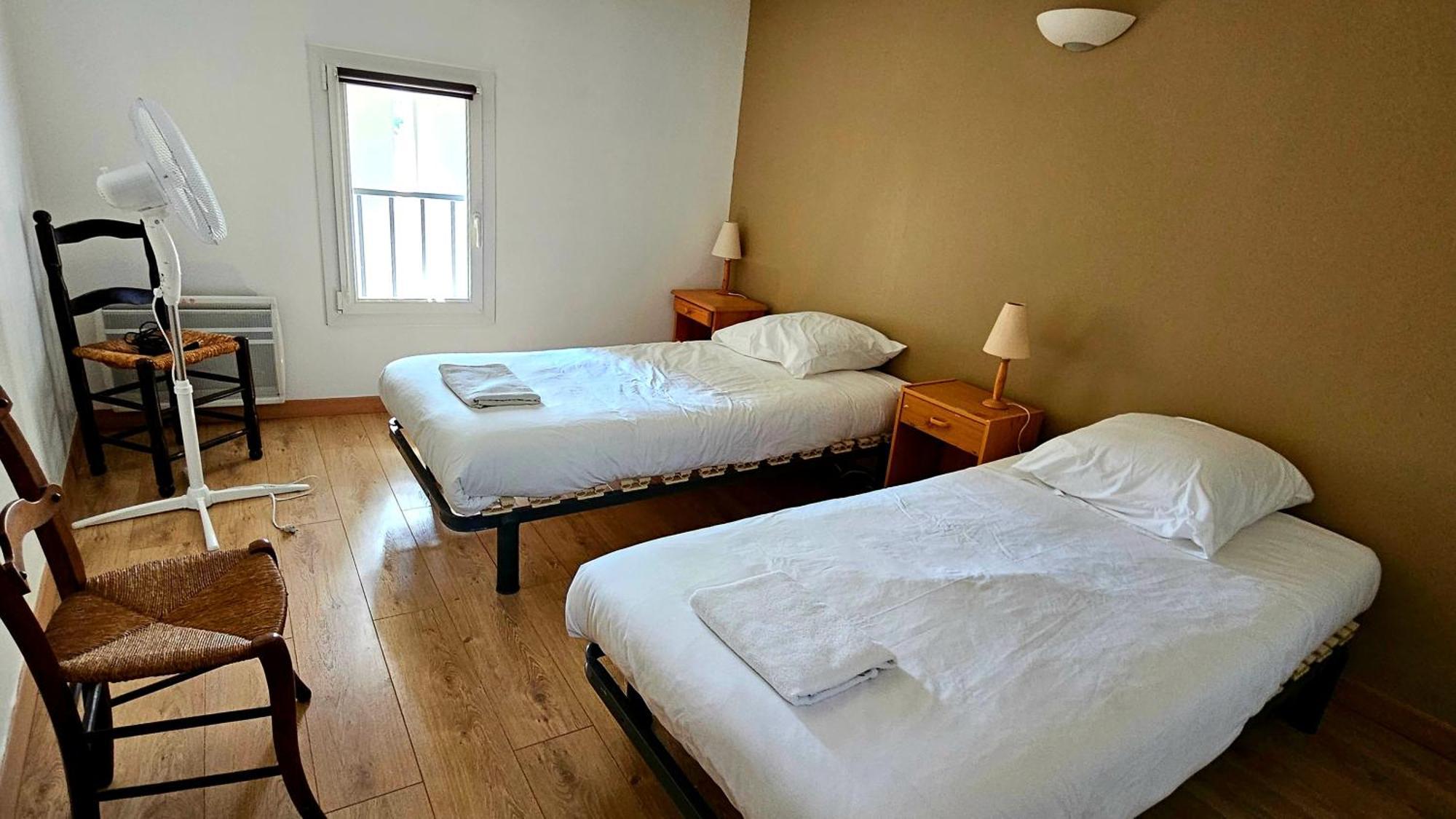 Maison Vigneronne 8P / Jardin / Parking Gigean Luaran gambar